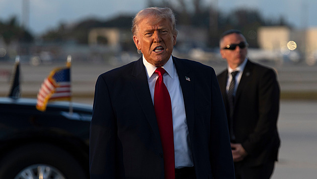 Je to monstrum, jsme další na řadě? „Zrádce“ Trump mate ruské jestřáby