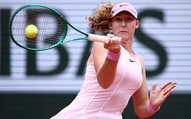 Andrejevová v Paříži smetla Kosťukovou a zahraje si o první grandslamový titul
