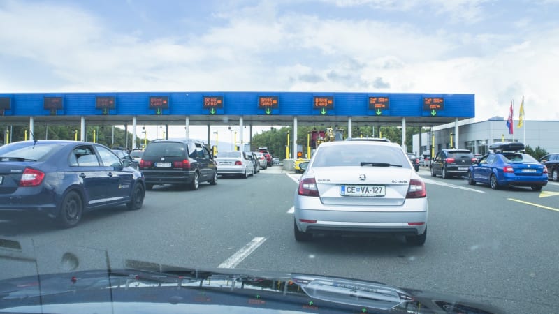 V Chorvatsku vám mohou zadržet řidičák za únavu, varuje expert. Mýtný systém projde změnou