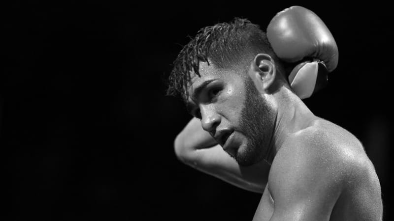 Zemřel boxer Prichard Colón. Nedovolené údery do hlavy mu zničily život, dožil se 33 let